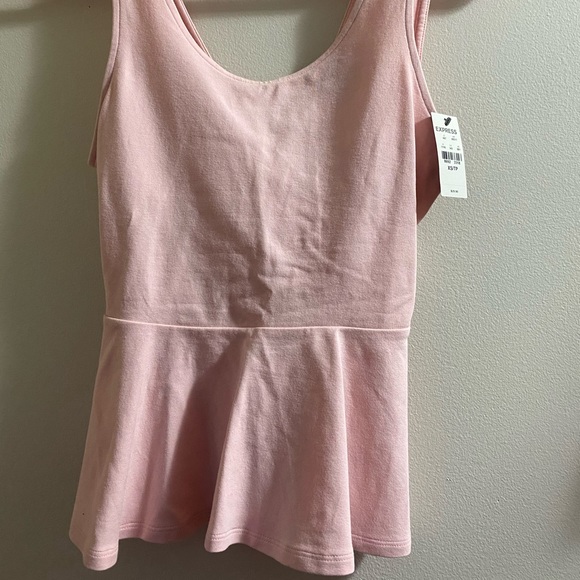Express size XS women’s cross back tank top - Picture 4 of 4